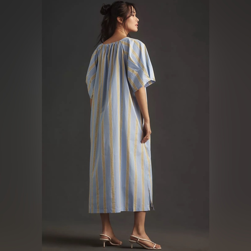 ▪️Maeve Short-Sleeve Crossover V-Neck Midi Dress - Picture 4 of 11